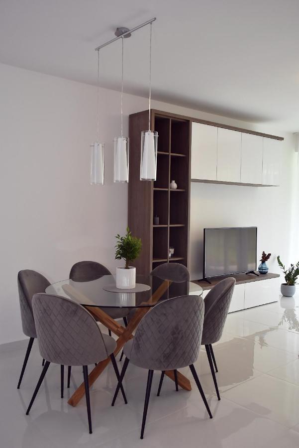 Limerence Apartments Σίοφοκ Εξωτερικό φωτογραφία